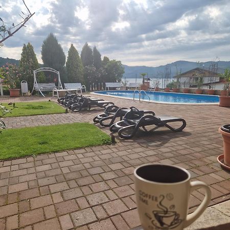 Hotel Casa Marina Ieşelniţa Esterno foto