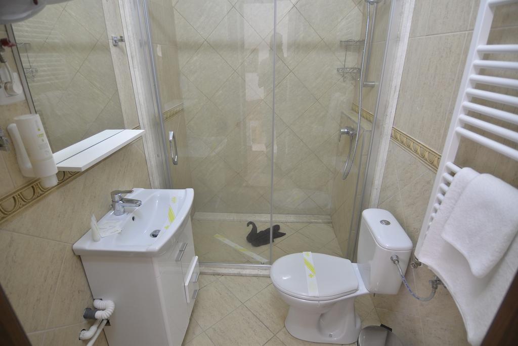 Hotel Casa Marina Ieşelniţa Esterno foto