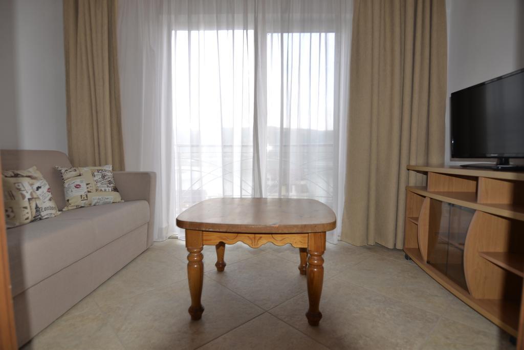 Hotel Casa Marina Ieşelniţa Esterno foto